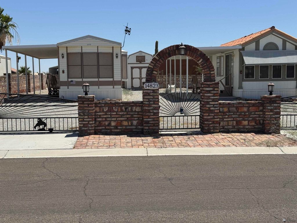 14823 E 50 Dr, Yuma, AZ 85367