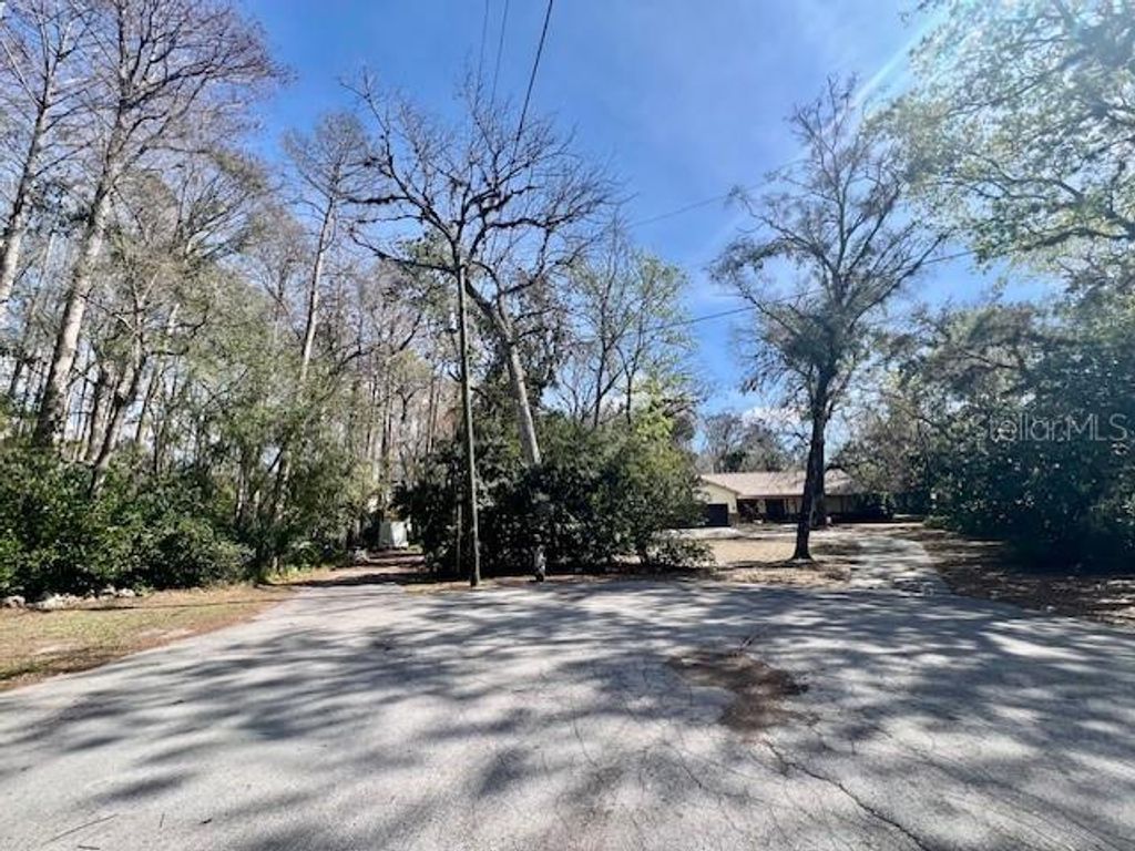 Image 17 of property listing at 0 SOUTHWOOD COURT, New Port Richey, FL 34654