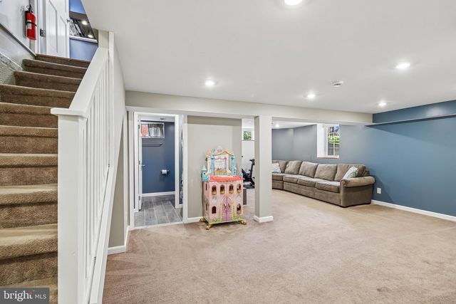 3724 2ND ST S, Arlington, VA 22204