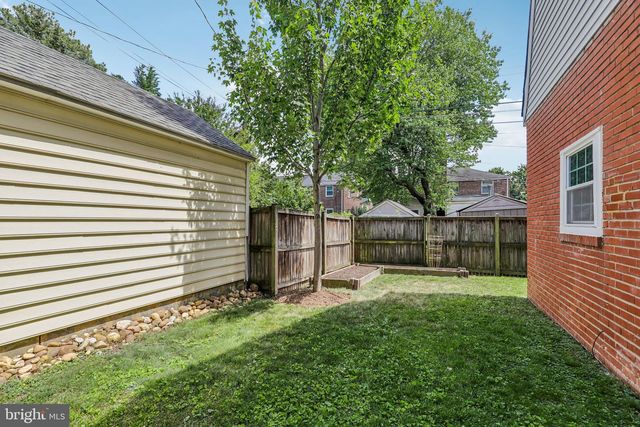 3724 2ND ST S, Arlington, VA 22204