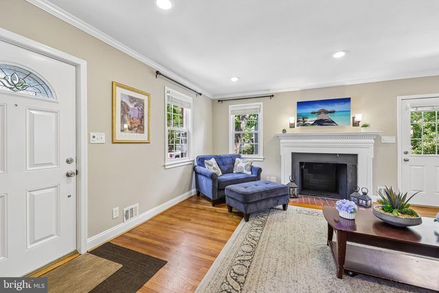3724 2ND ST S, Arlington, VA 22204