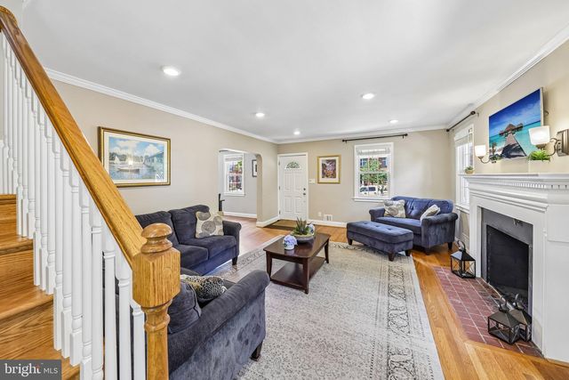 3724 2ND ST S, Arlington, VA 22204