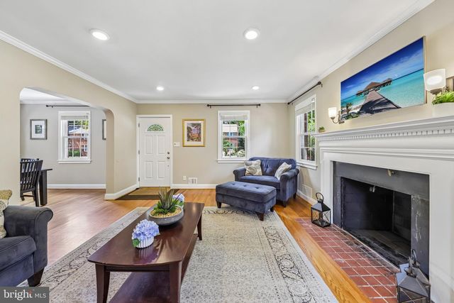 3724 2ND ST S, Arlington, VA 22204