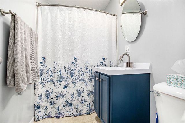 134 Creekview Drive, Battle Creek, MI 49037