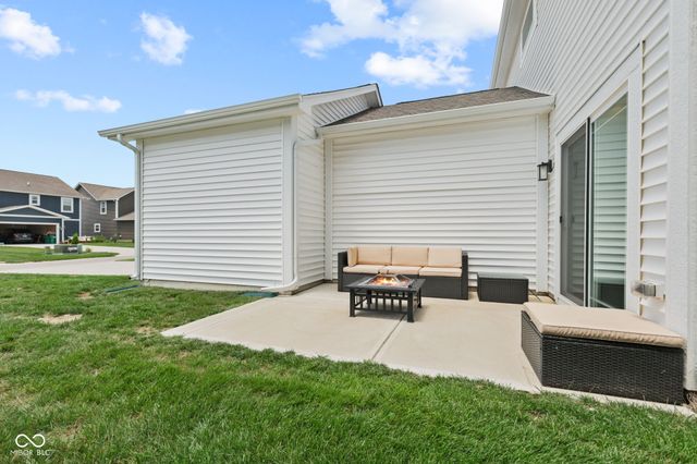 2688 Lamar Drive, Whitestown, IN 46075