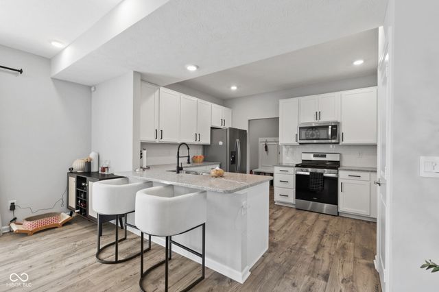 2688 Lamar Drive, Whitestown, IN 46075