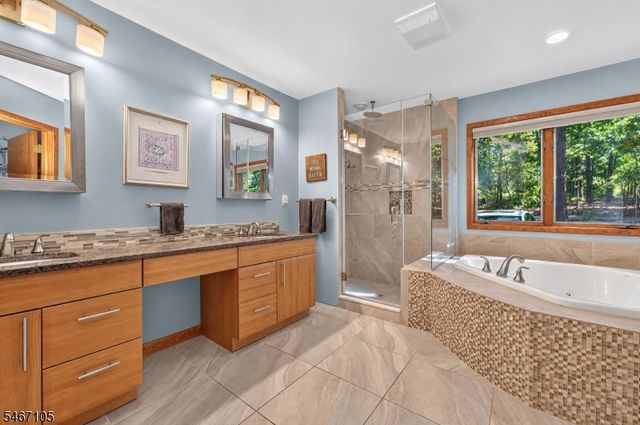 4 Craig Rd, Readington Twp., NJ 08853