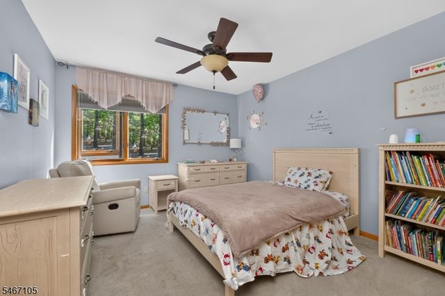 4 Craig Rd, Readington Twp., NJ 08853
