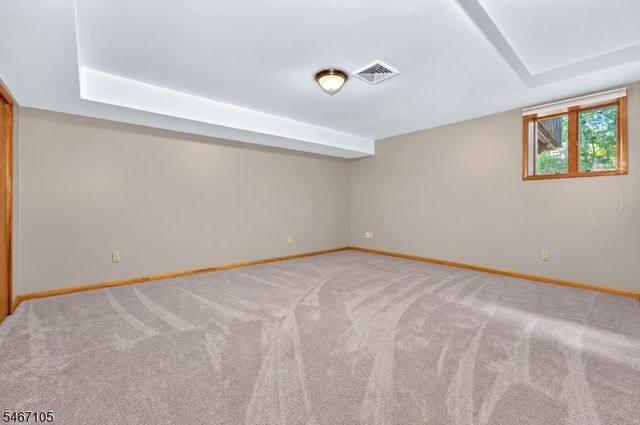 4 Craig Rd, Readington Twp., NJ 08853