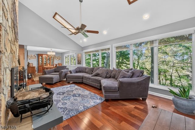 4 Craig Rd, Readington Twp., NJ 08853