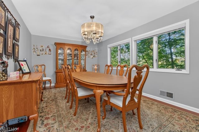 4 Craig Rd, Readington Twp., NJ 08853