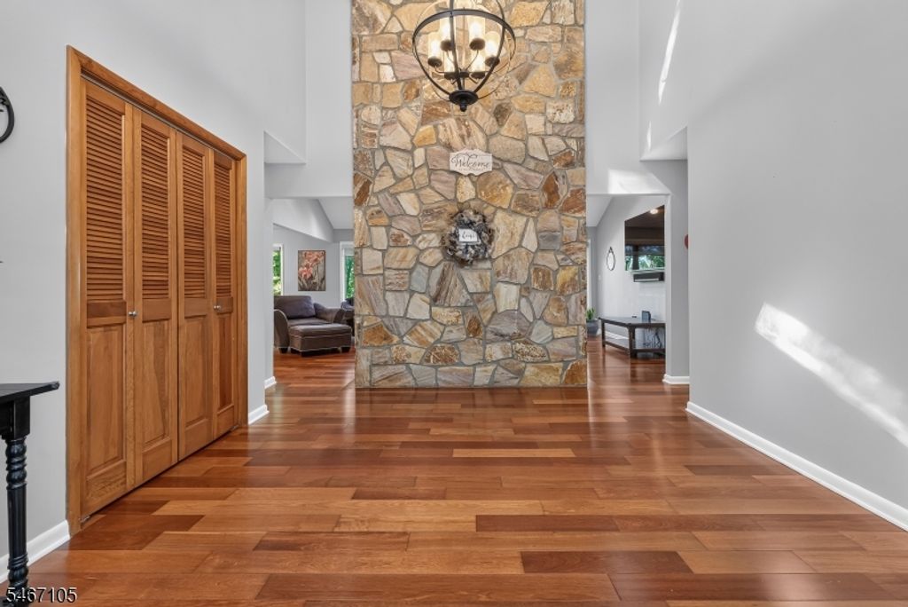 4 Craig Rd, Readington Twp., NJ 08853 — photo 2