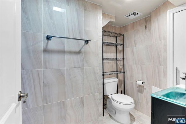 1208 67th Street, North Bergen, NJ 07047