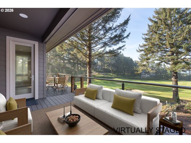 105 W BAY POINT Rd, Gleneden Beach, OR 97388
