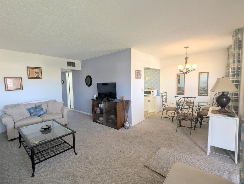 191 Norwich H, West Palm Beach, FL 33417