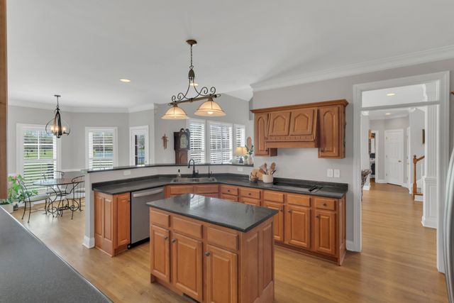 230 Appleby Ct, Smyrna, TN 37167