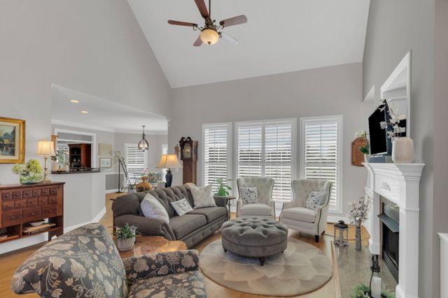 230 Appleby Ct, Smyrna, TN 37167