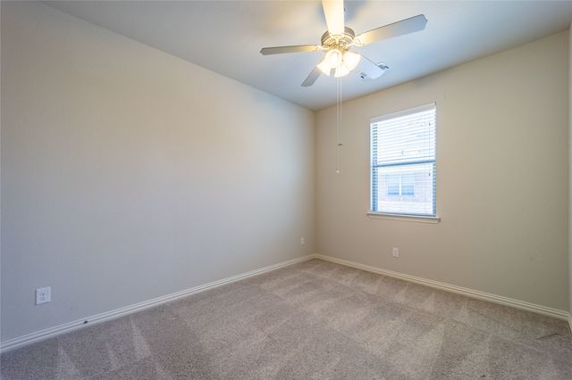 4666 Rhett Lane E, Carrollton, TX 75010