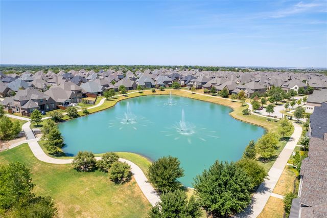 4666 Rhett Lane E, Carrollton, TX 75010