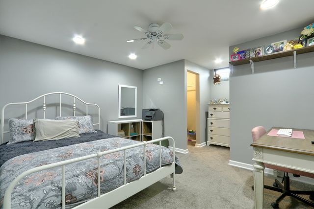 535 Thompson Avenue, Winthrop Harbor, IL 60096