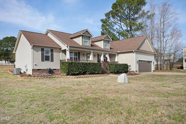 3005 Sara Grace Lane, Zebulon, NC 27597