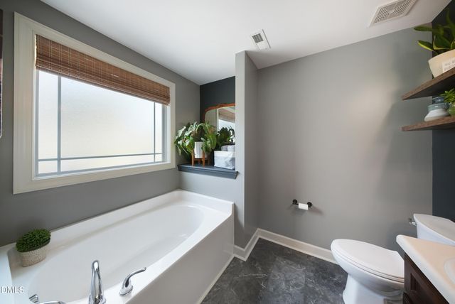 3005 Sara Grace Lane, Zebulon, NC 27597