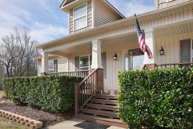 3005 Sara Grace Lane, Zebulon, NC 27597