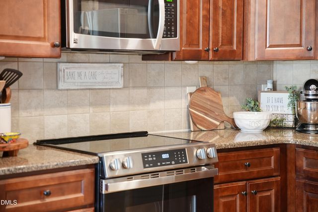 3005 Sara Grace Lane, Zebulon, NC 27597