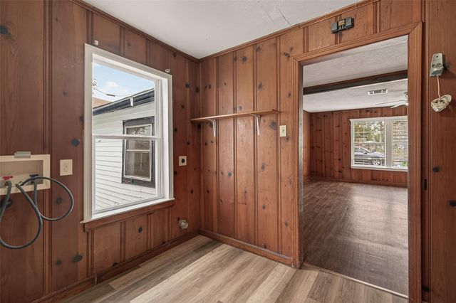 1014 Henke Street, Houston, TX 77020