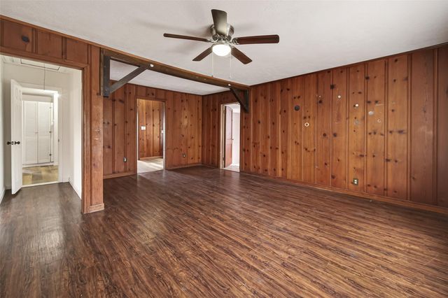 1014 Henke Street, Houston, TX 77020