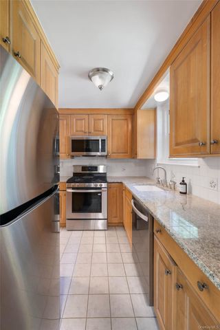 9 Sentry Place TR, Scarsdale, NY 10583