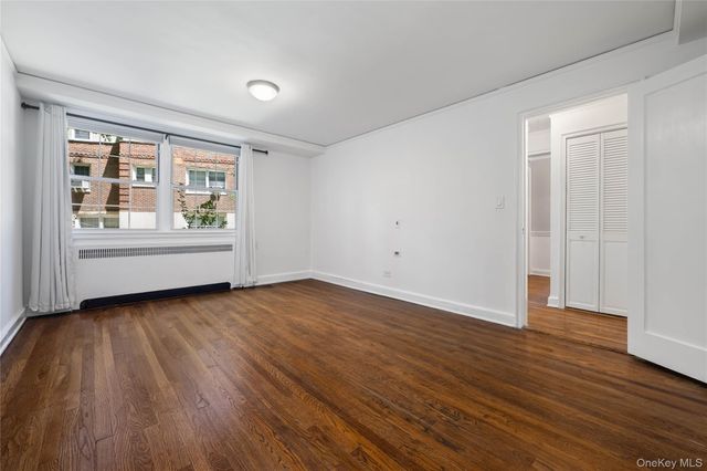 9 Sentry Place TR, Scarsdale, NY 10583