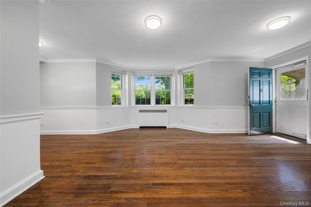 9 Sentry Place TR, Scarsdale, NY 10583