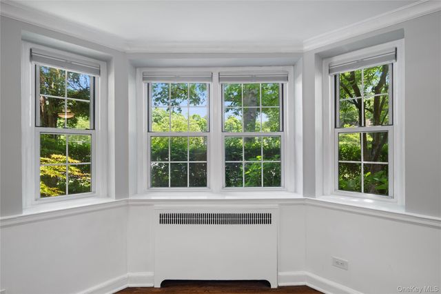 9 Sentry Place TR, Scarsdale, NY 10583
