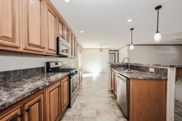 67 Stacey Drive, Hopkinton, NH 03229