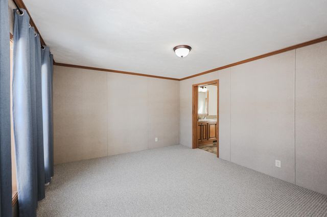 67 Stacey Drive, Hopkinton, NH 03229