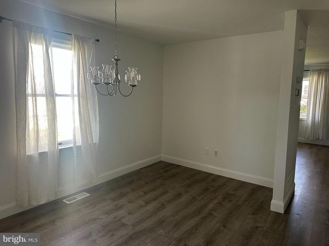 223 E 8TH AVE, Conshohocken, PA 19428