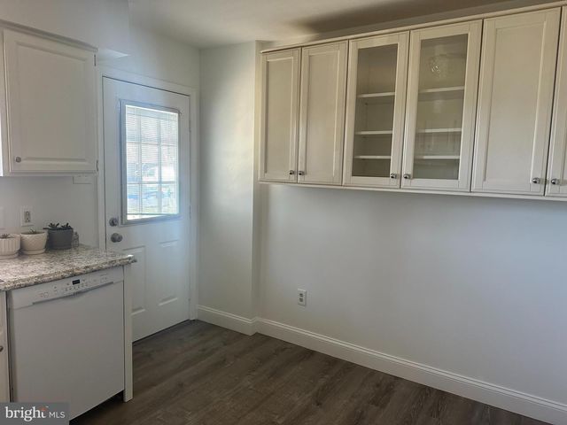 223 E 8TH AVE, Conshohocken, PA 19428