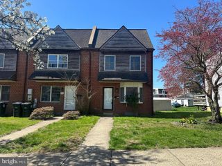 223 E 8TH AVE, Conshohocken, PA 19428