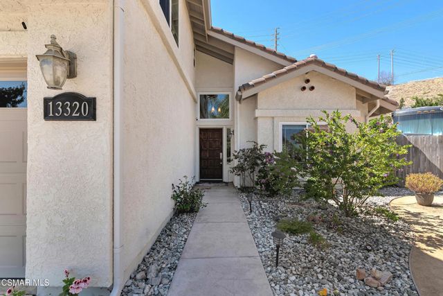 13320 Sunnyslope Place, Moorpark, CA 93021
