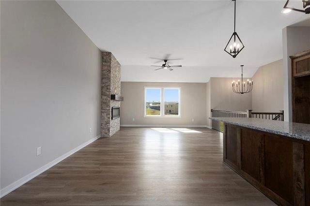 121 SW Nelson Drive, Blue Springs, MO 64014