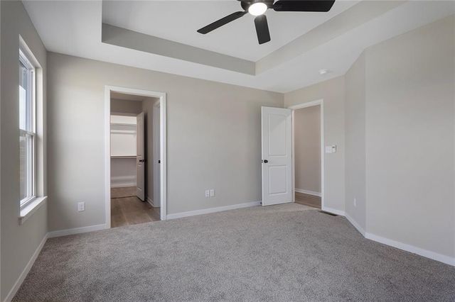 121 SW Nelson Drive, Blue Springs, MO 64014