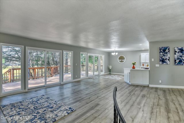 11459 N TRAFALGAR ST, Hayden, ID 83835