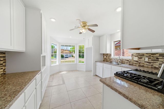 12330 Tambourine Drive, Houston, TX 77477