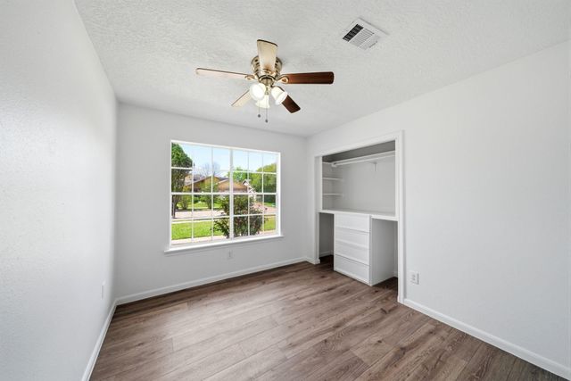 12330 Tambourine Drive, Houston, TX 77477