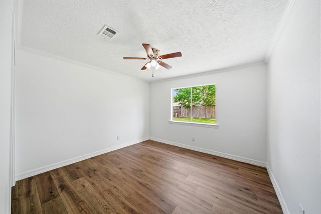 12330 Tambourine Drive, Houston, TX 77477