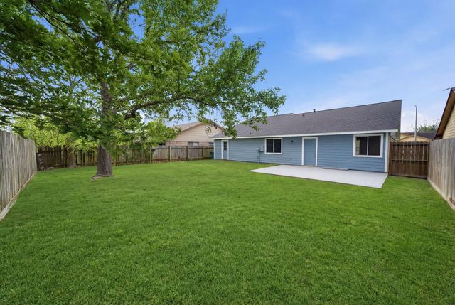 12330 Tambourine Drive, Houston, TX 77477