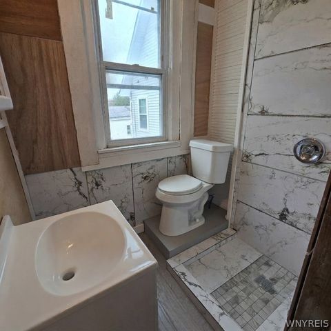 402 Busti Avenue, Buffalo, NY 14201