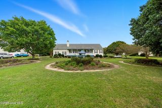 102 Wade Avenue, Knotts Island, NC 27950