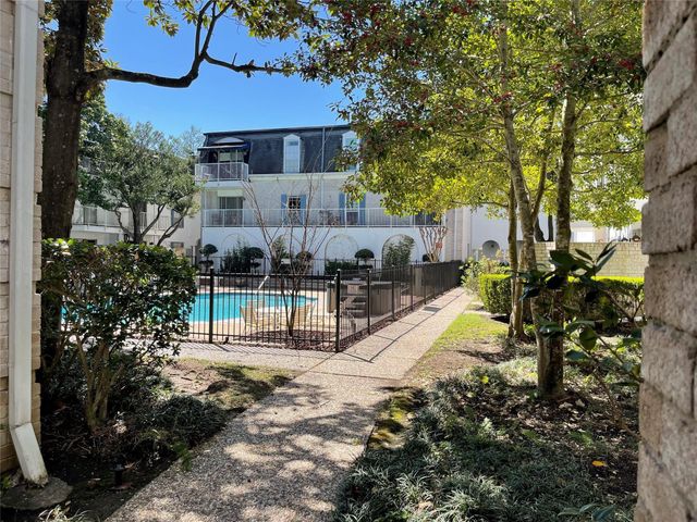 2601 Bellefontaine Street A101, Houston, TX 77025